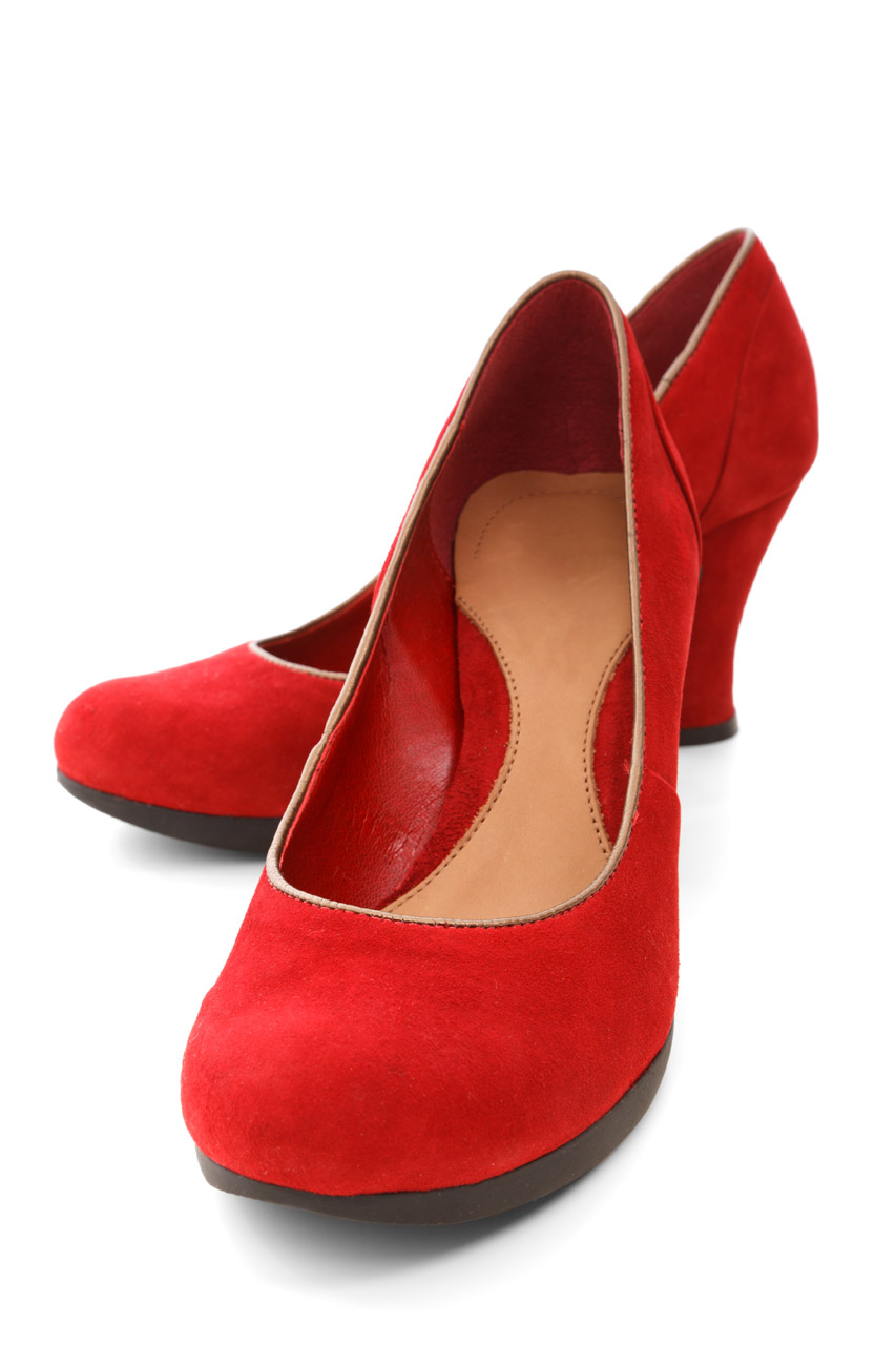 red-shoes-isolated.jpg